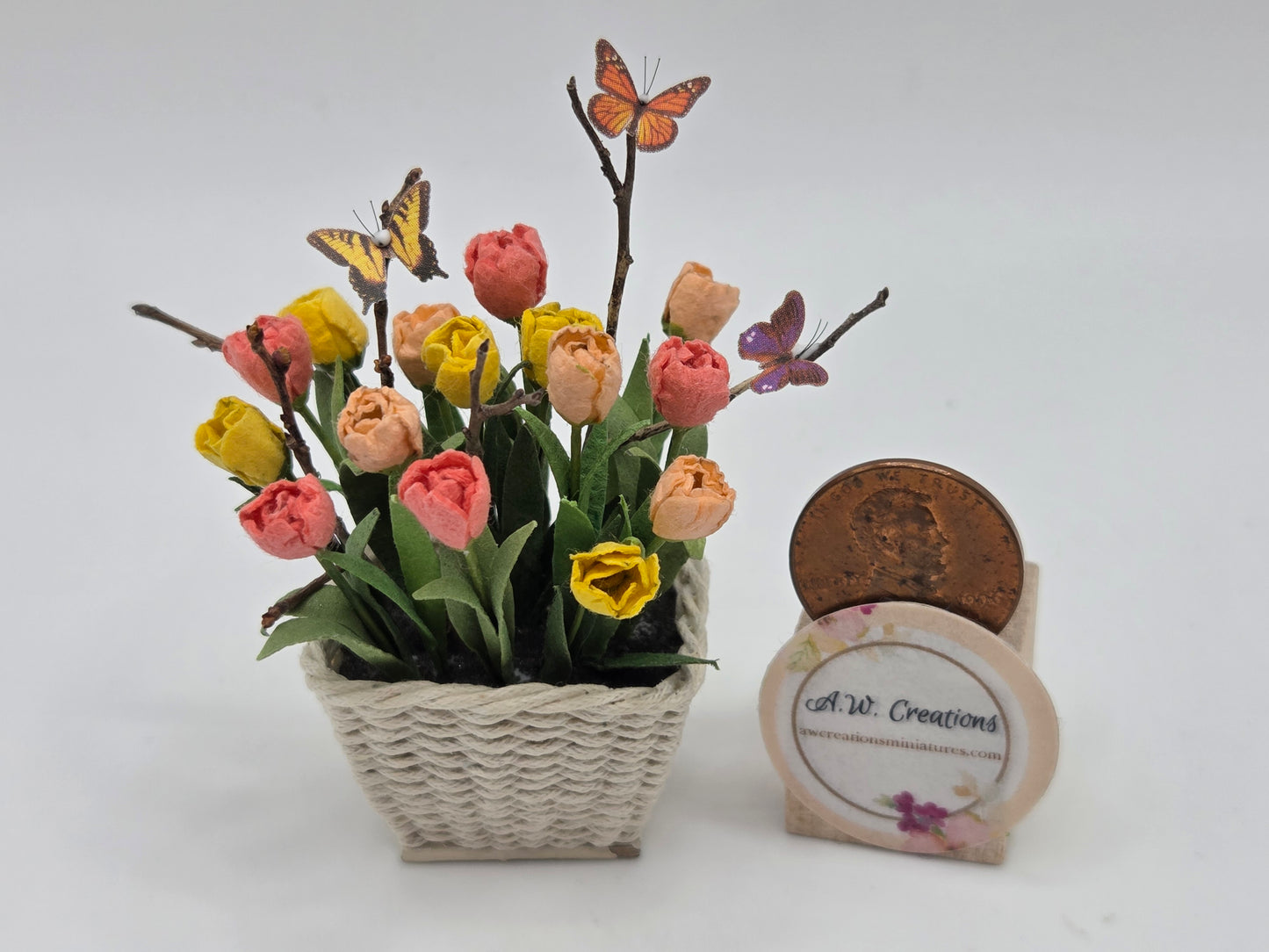 Tulip Basket - Peach & Yellow