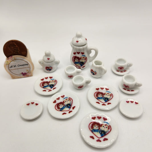 Tea Set - Raggedy Doll