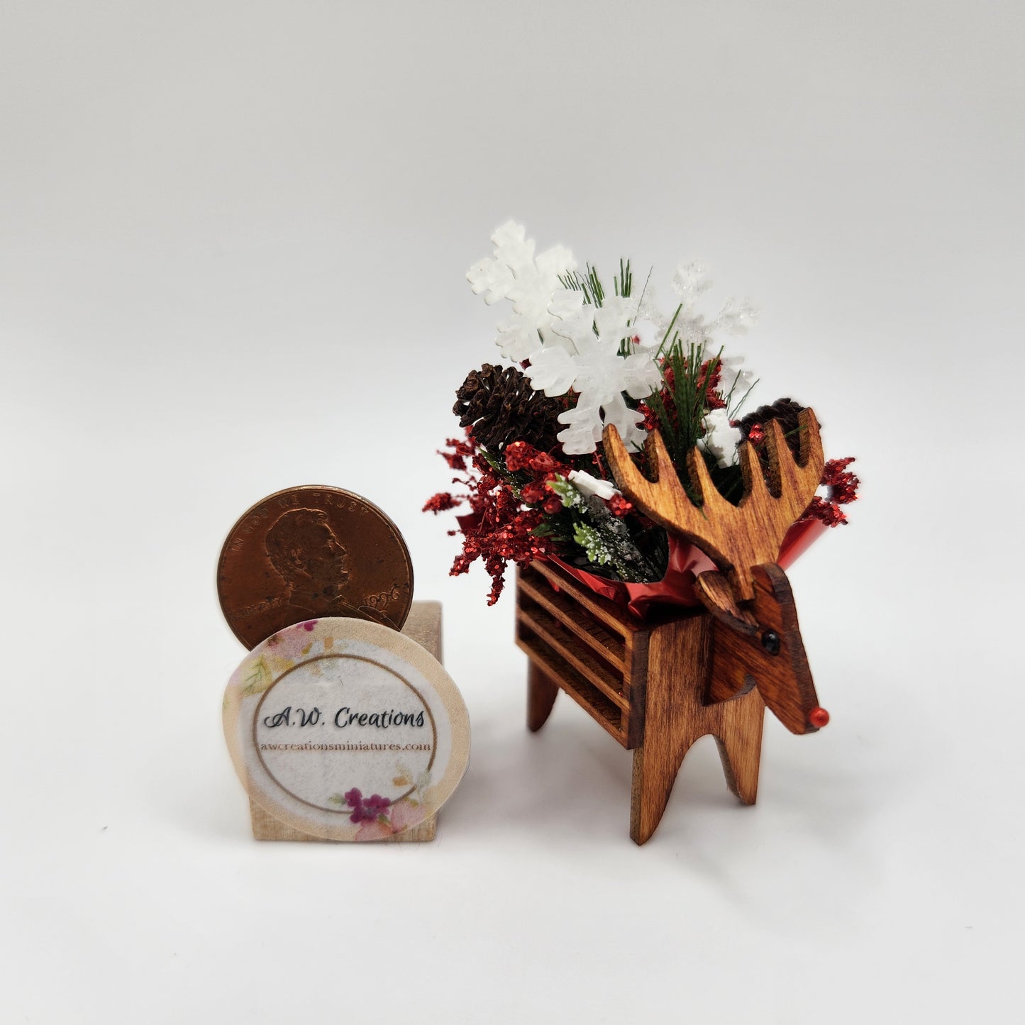 Reindeer Planter - White Snowflakes