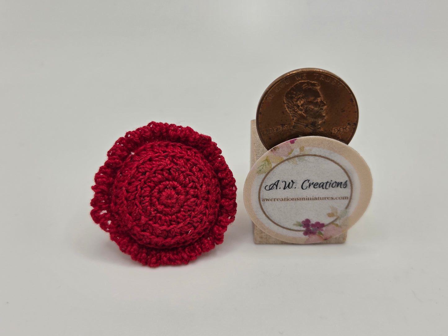 Pillow - Crocheted Round