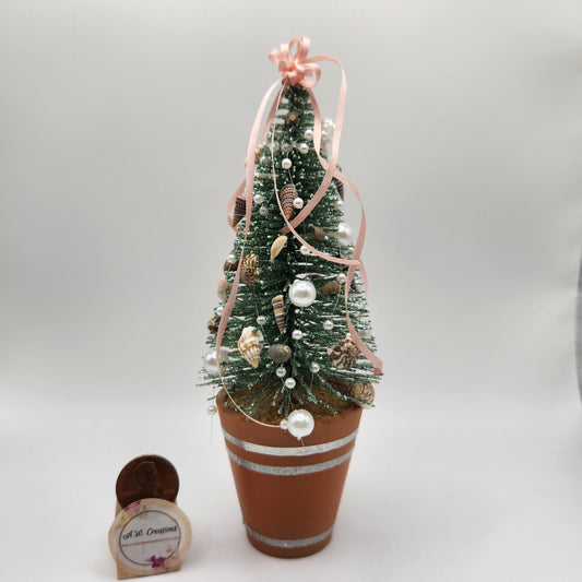 Potted Christmas Tree - Seashell