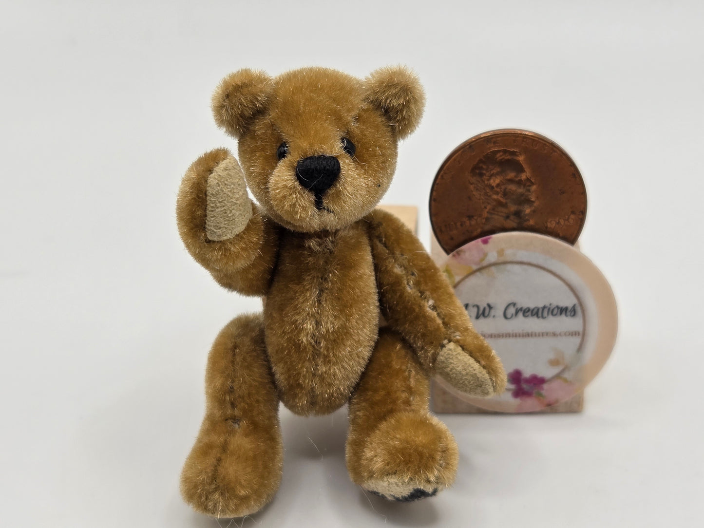 Bear - World of MIniatures Bear 2.5"