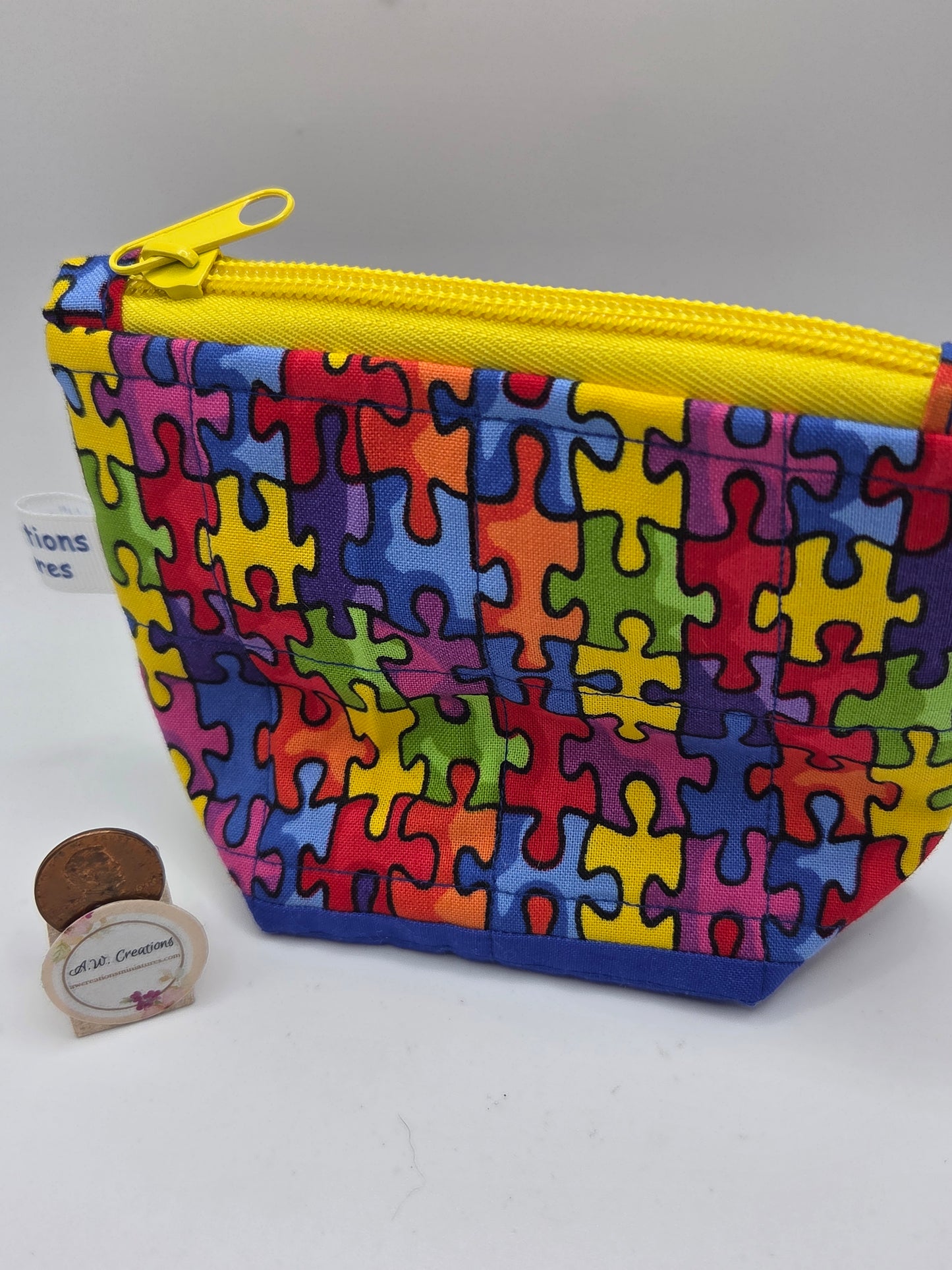 Logo Bag Collection - Puzzle Pieces