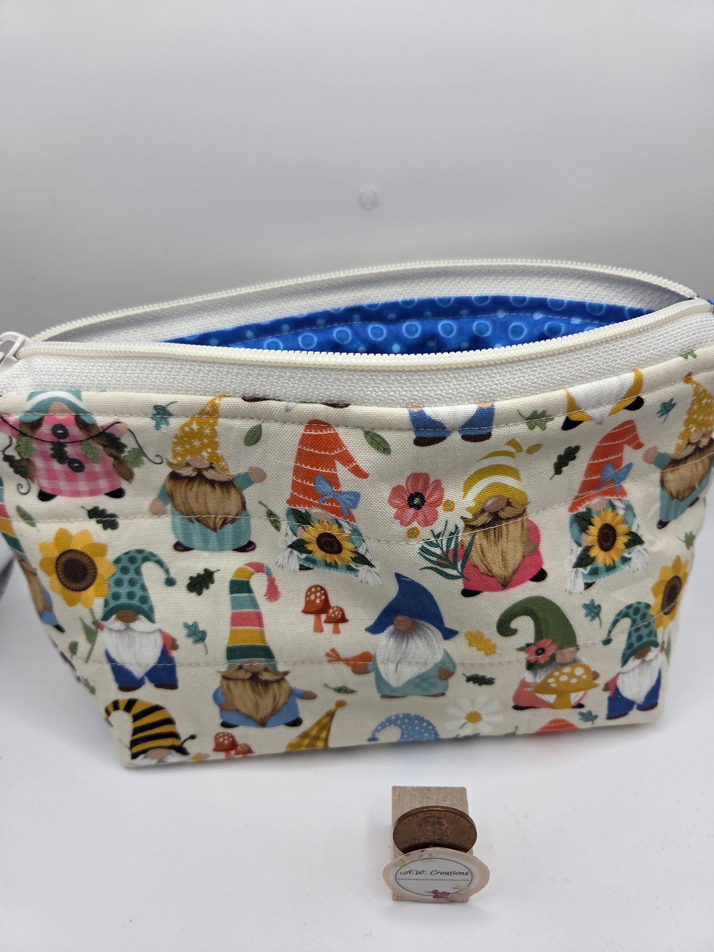 Logo Zipper Bag - Blue Gnomes